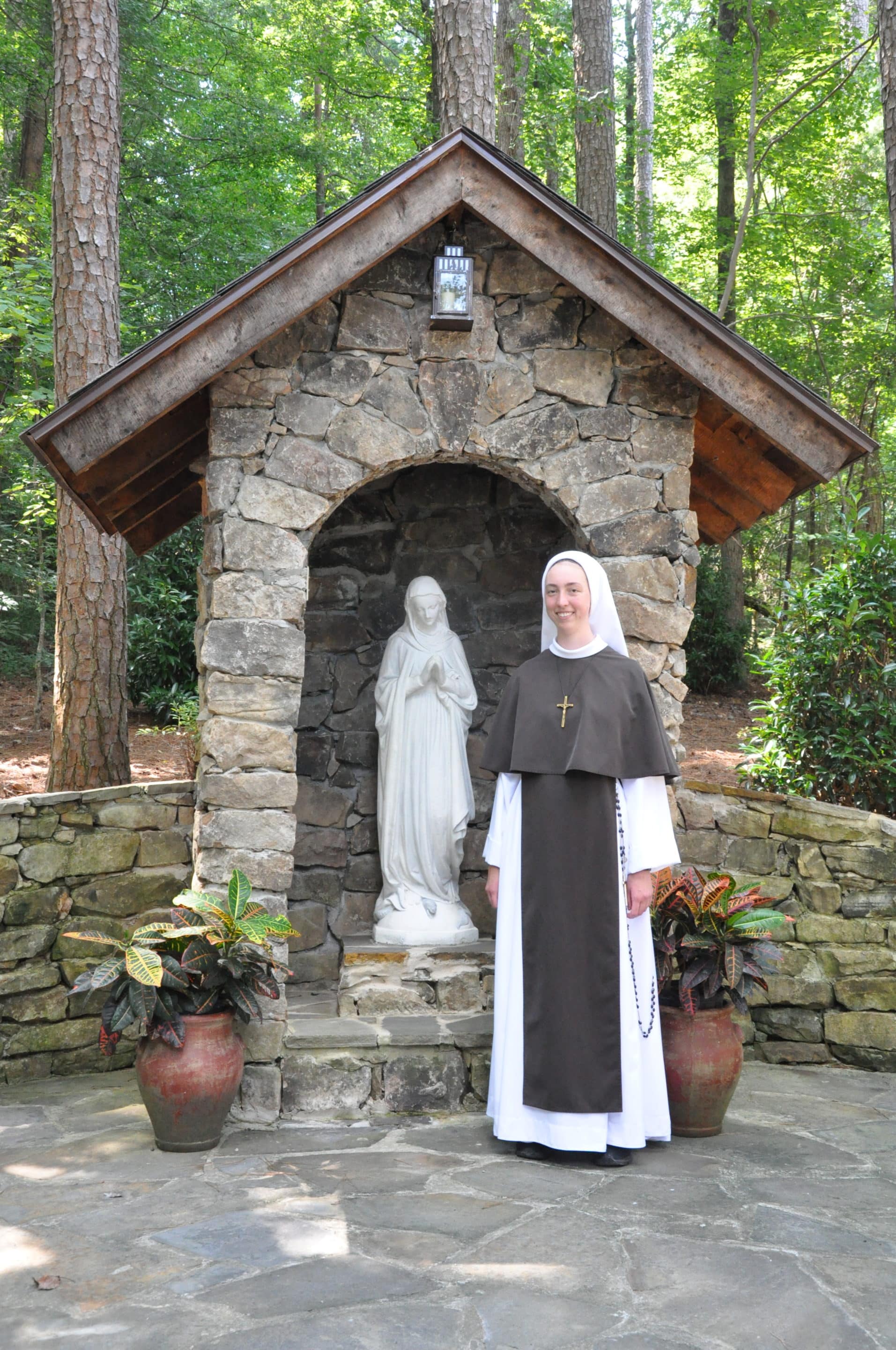 ChristopherGrief_MinistryofAcolyte Fr. Stephen Van Lal Than
