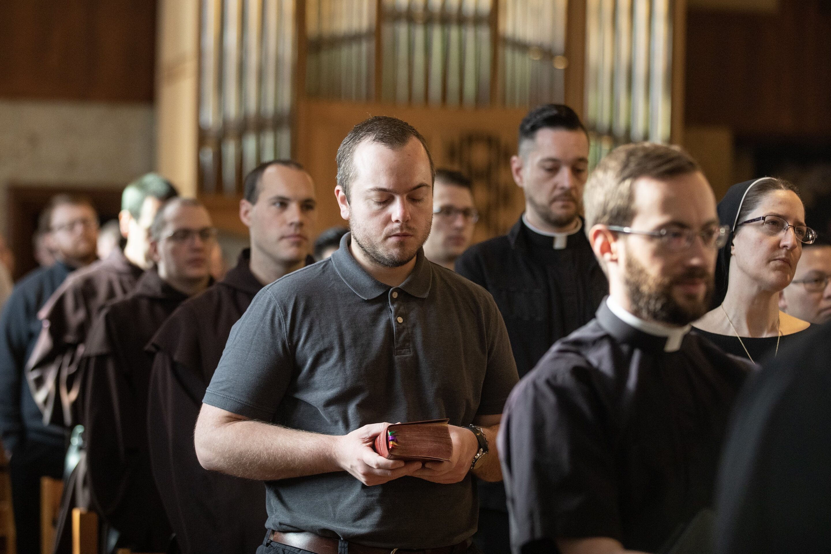 INDIANA SEMINIARIANS PRAY Fr. Stephen Van Lal Than